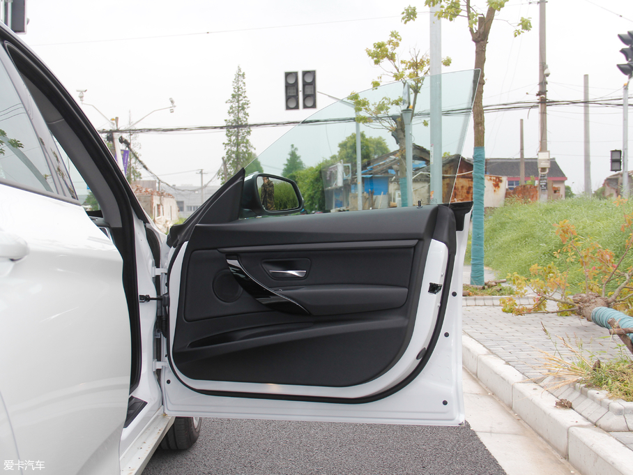 2018R3ϵGT 320i r(sh)