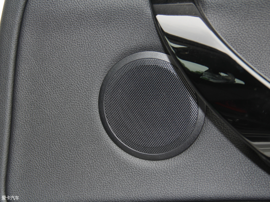 2018R3ϵGT 320i r