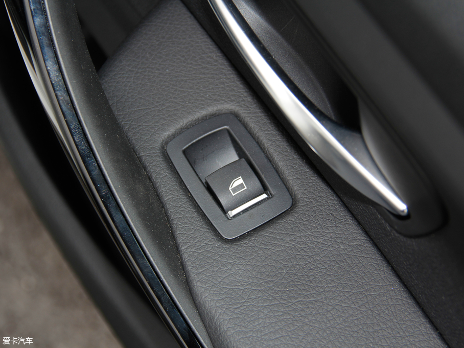 2018R3ϵGT 320i r