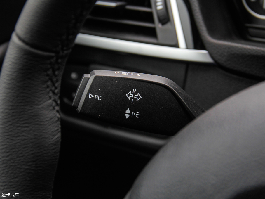 2018R3ϵGT 320i r(sh)