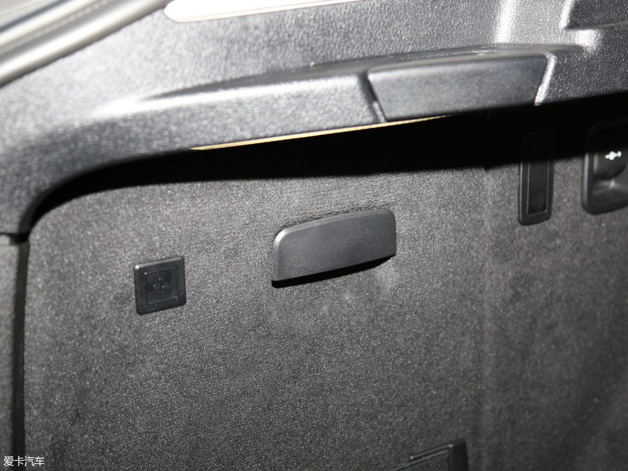 2018R3ϵGT 320i r