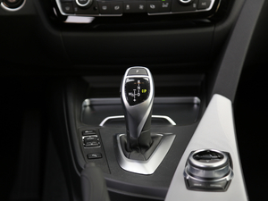 2018320i M \(yn) п؅^(q)