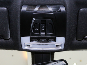 2018330i xDrive M \(yn)(dng) g