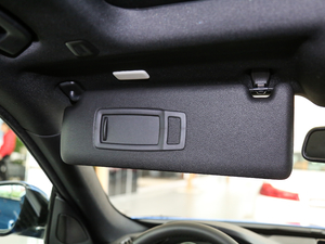 2018330i xDrive M \(yn)(dng) g