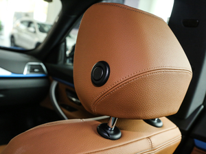 2018330i xDrive M \(yn)(dng) g