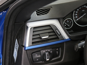 2018330i xDrive M \ п؅^