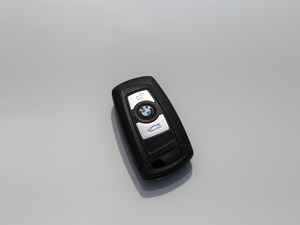 2018款320i 豪华设计套装 车钥匙