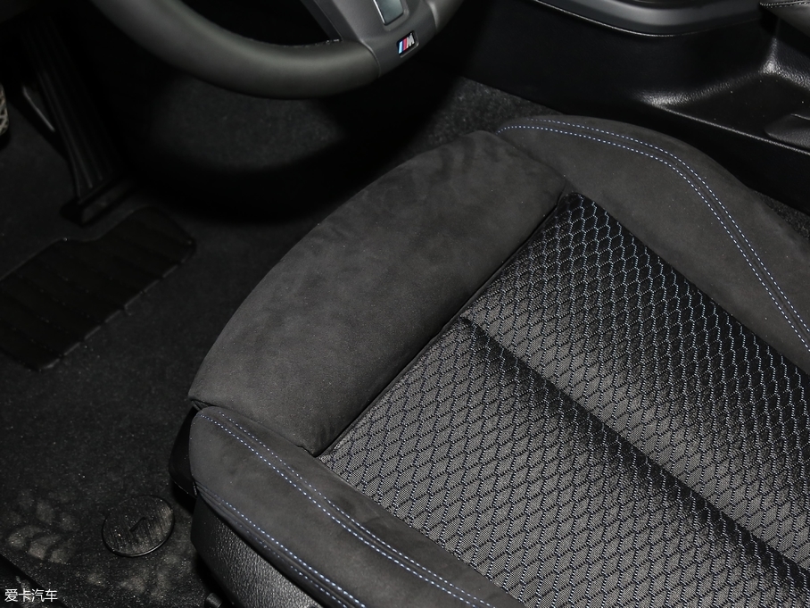 2018R2ϵ 225i M\(yn)(dng)