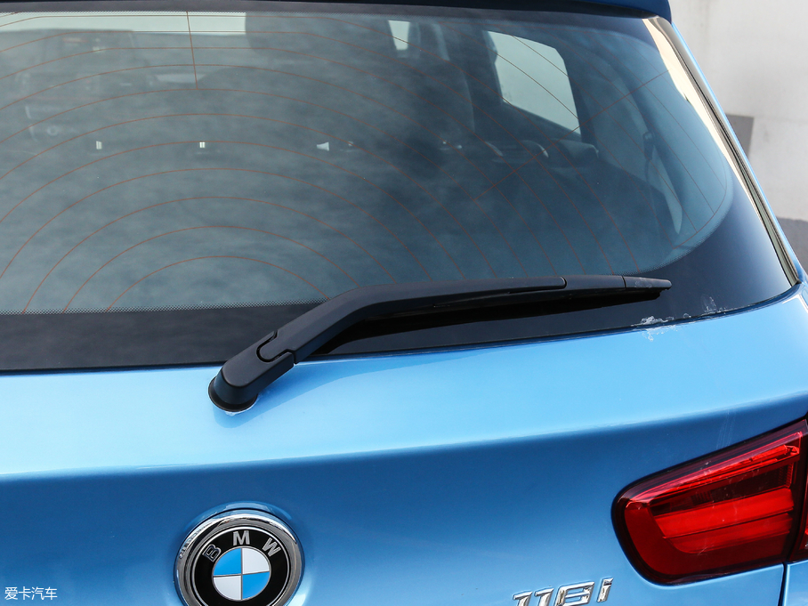 2018R1ϵɎ 118i \OӋb