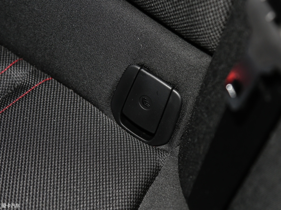 2018R1ϵɎ 118i \OӋb