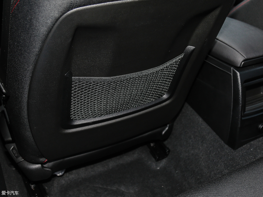 2018R1ϵɎ 118i \OӋb