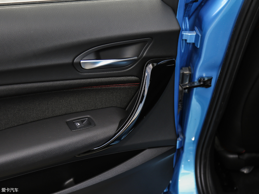 2018R1ϵɎ 118i \OӋb