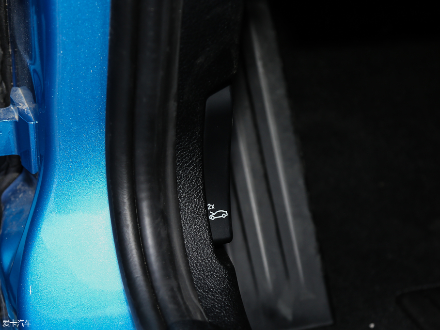 2018R1ϵɎ 118i \OӋb