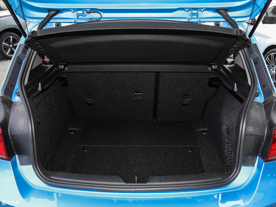 2018R1ϵɎ 118i \OӋb