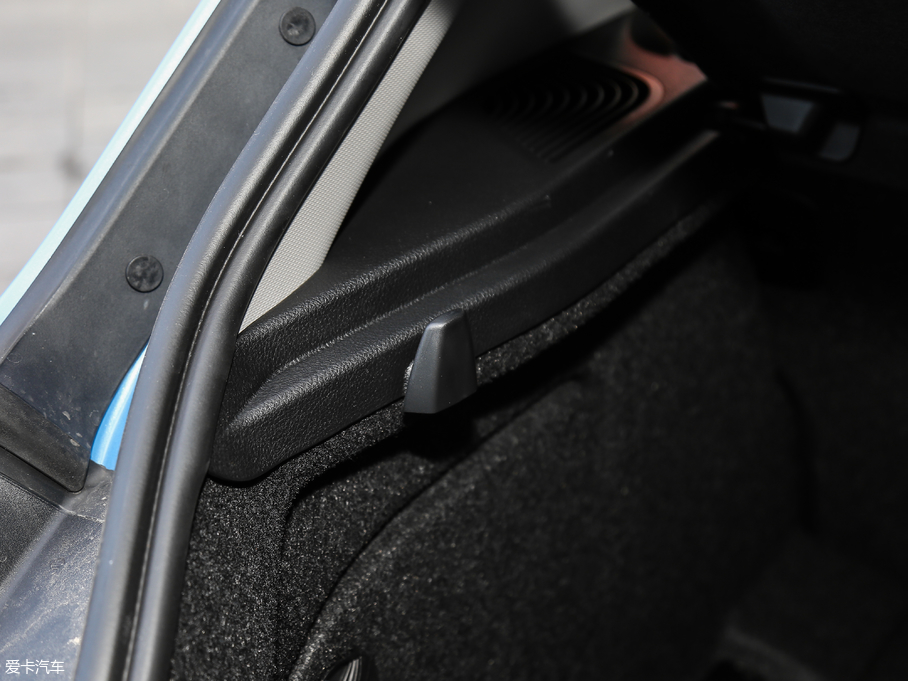 2018R1ϵɎ 118i \OӋb