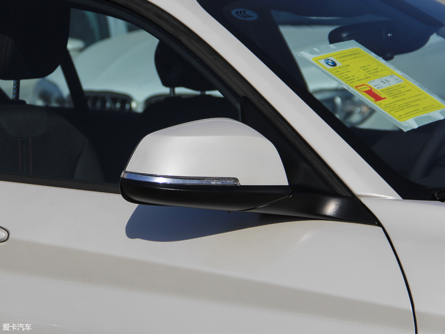 2018R1ϵɎ 118i \OӋb