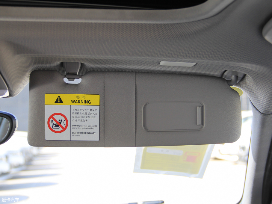 2018R1ϵɎ 118i \OӋb