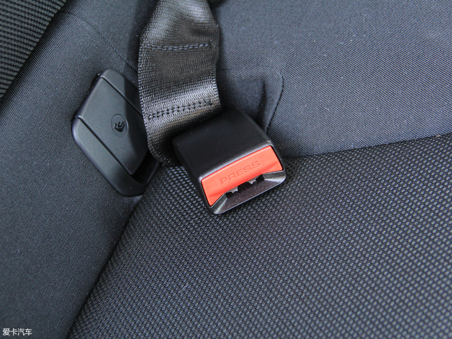 2018R1ϵɎ 118i \OӋb