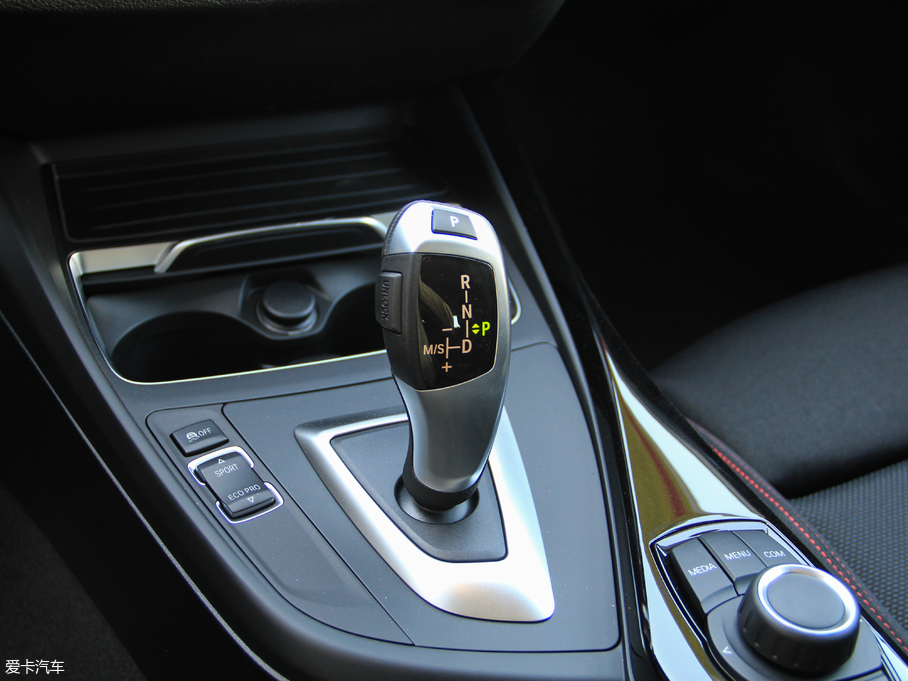 2018R1ϵɎ 118i \OӋb