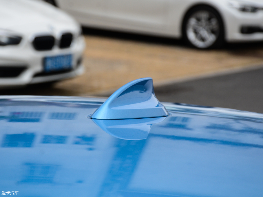 2018R1ϵɎ 118i I