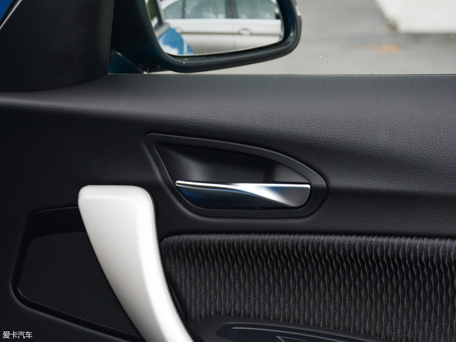 2018R1ϵɎ 118i I