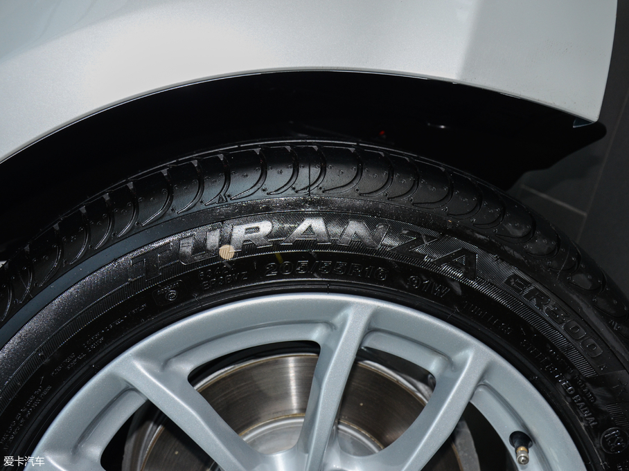 2018R1ϵɎ 118i I