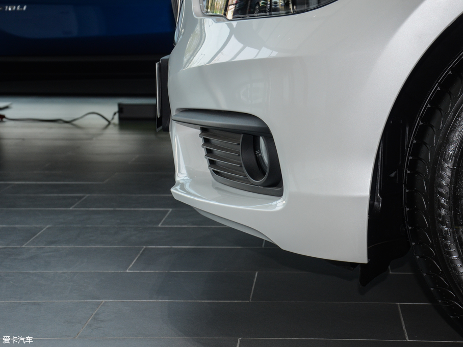 2018R1ϵɎ 118i I(lng)