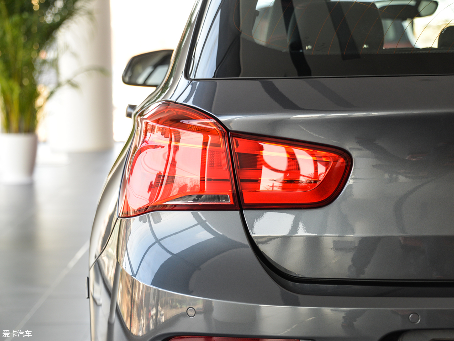 2018R1ϵɎ 118i I(lng)