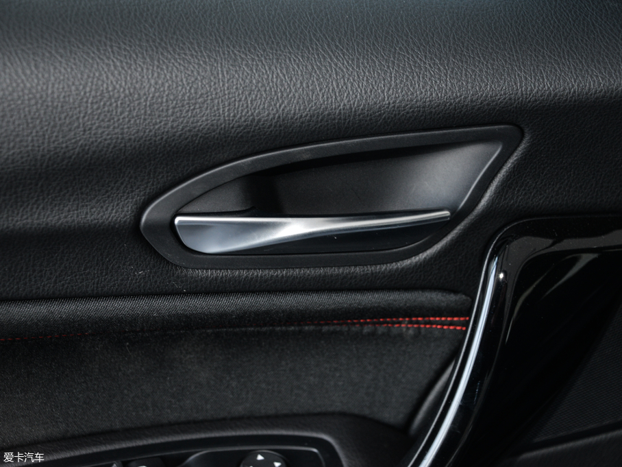 2018R1ϵɎ 118i I