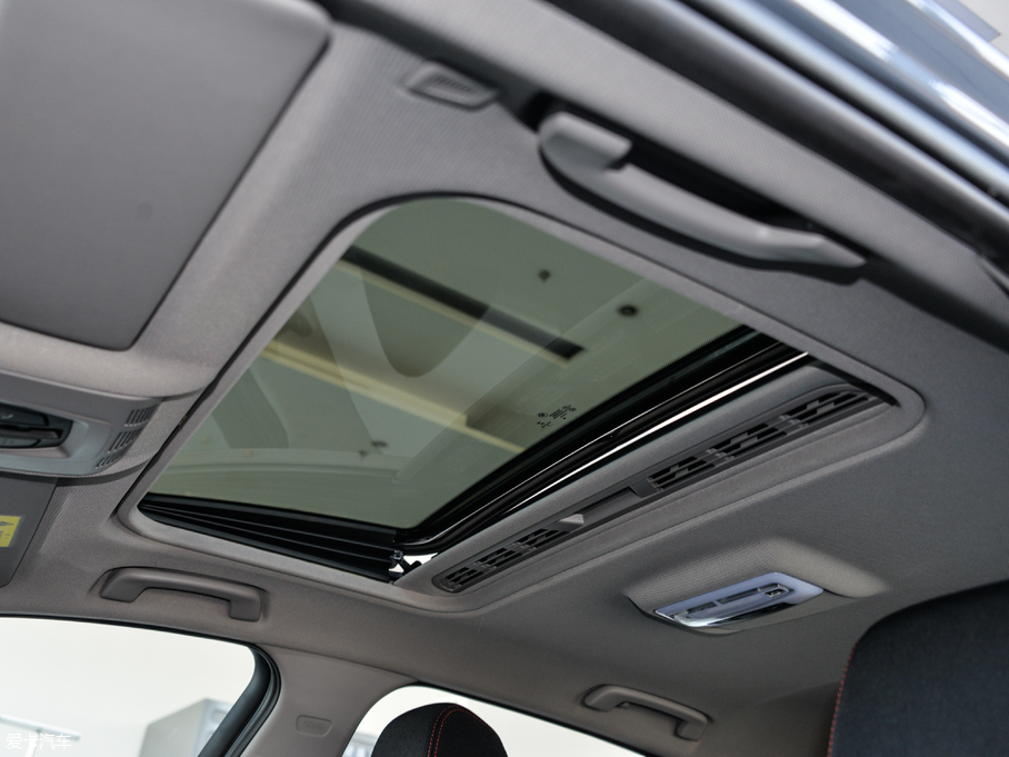 2018R1ϵɎ 118i I