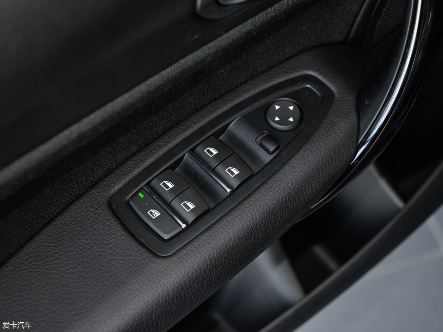 2018R1ϵɎ 118i I(lng)