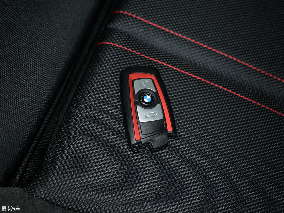 2018R1ϵɎ 118i I