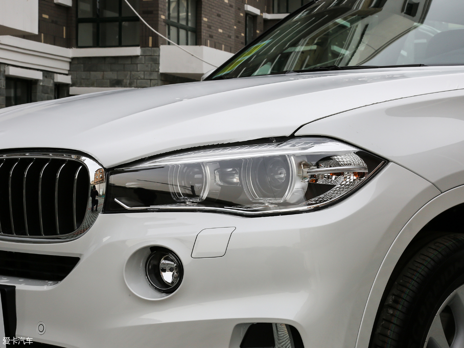 2018RX5(M) xDrive28i