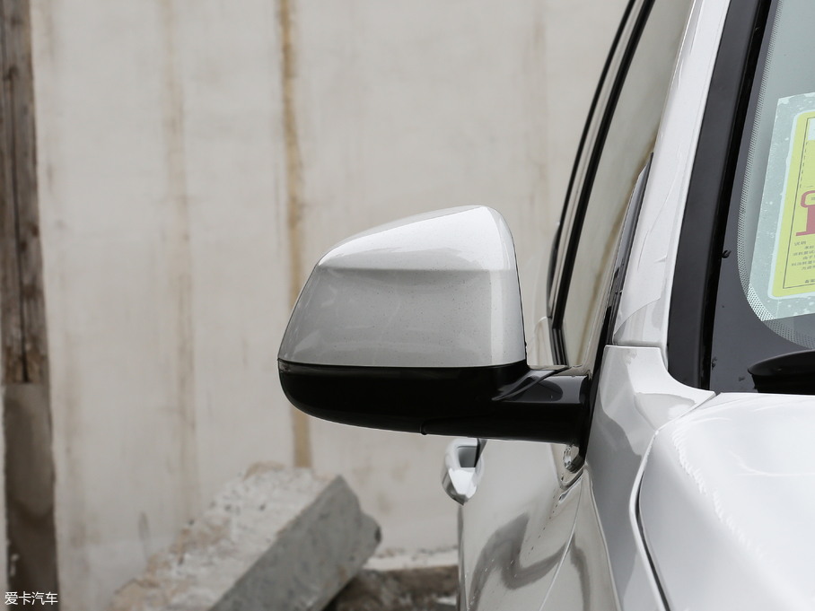 2018RX5(M) xDrive28i