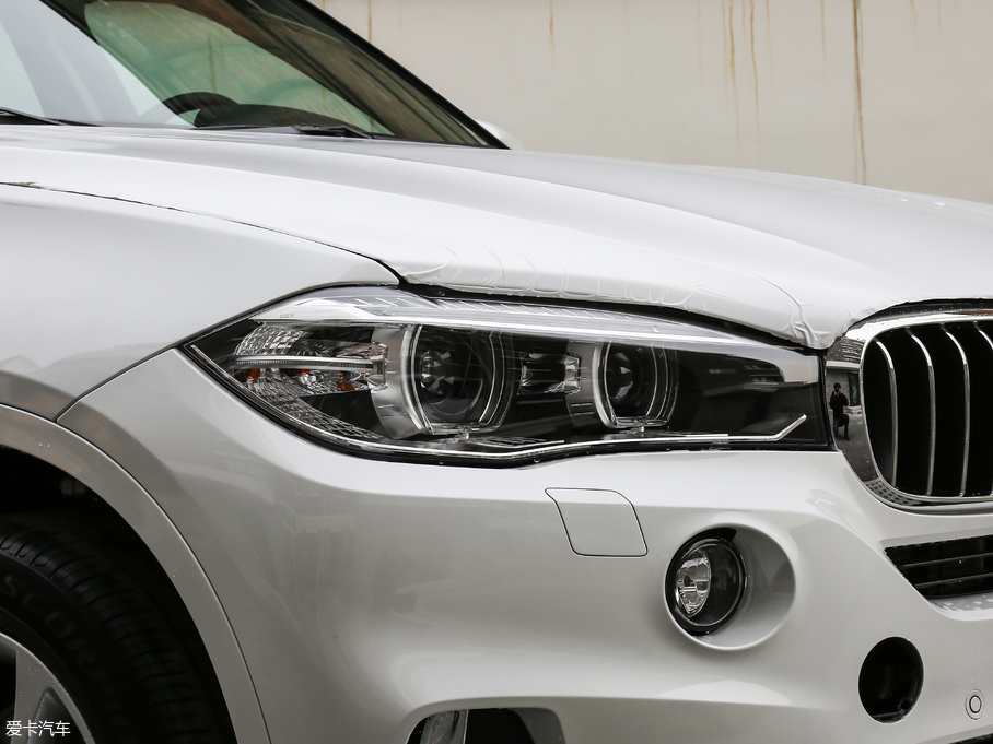 2018RX5(M) xDrive28i