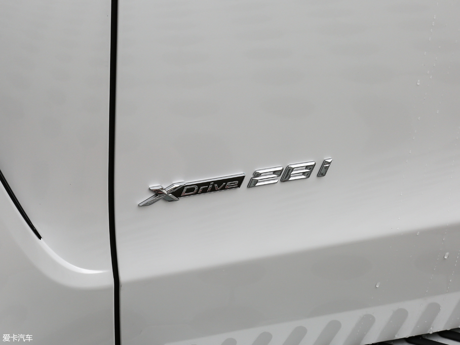 2018RX5(M) xDrive28i