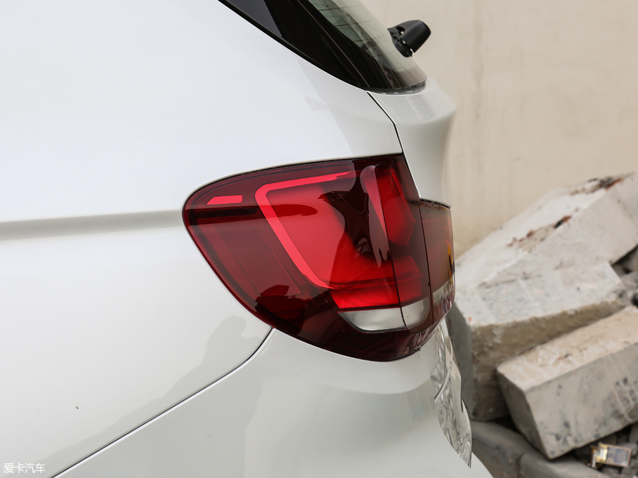 2018RX5(M(jn)) xDrive28i