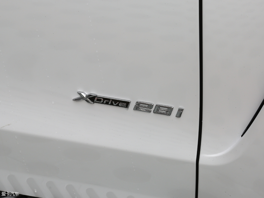 2018RX5(M) xDrive28i