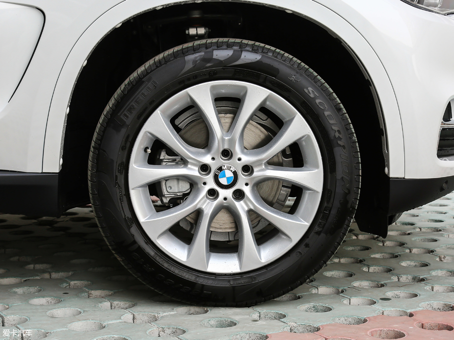 2018RX5(M) xDrive28i