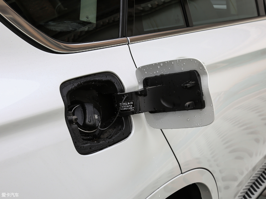 2018RX5(M(jn)) xDrive28i