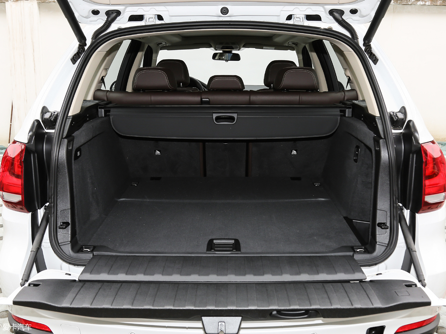 2018RX5(M) xDrive28i