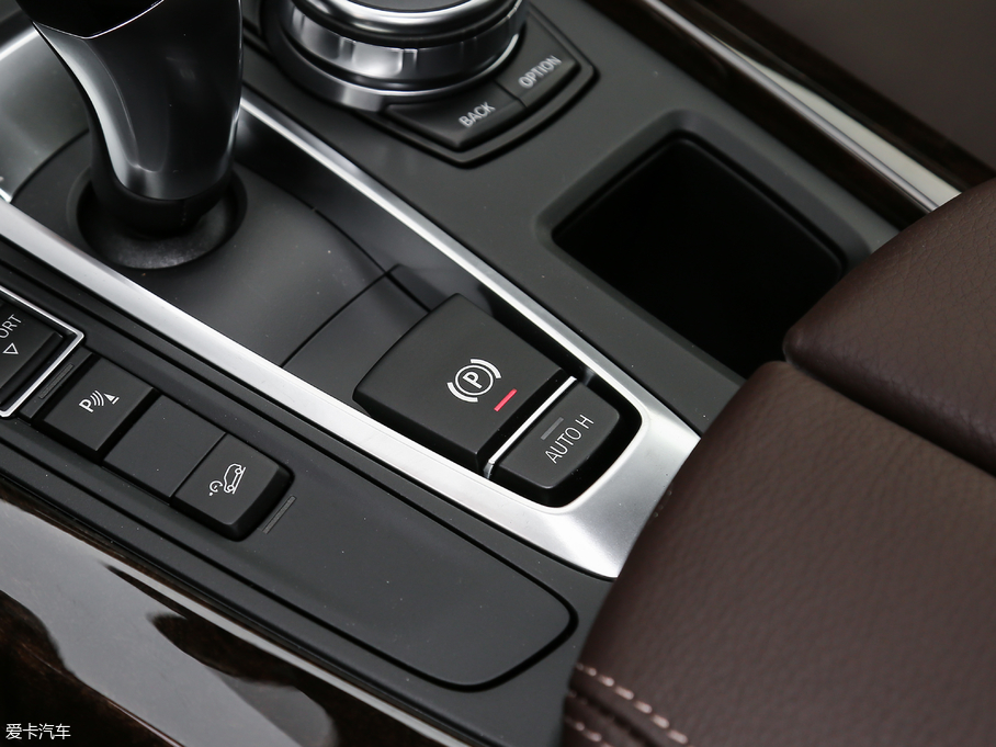 2018RX5(M) xDrive28i