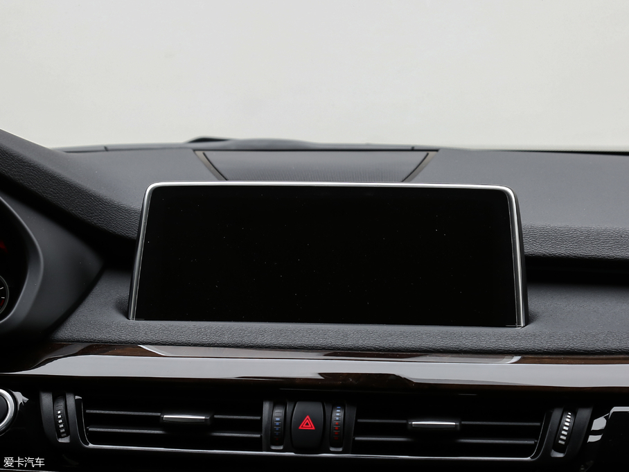 2018RX5(M) xDrive28i