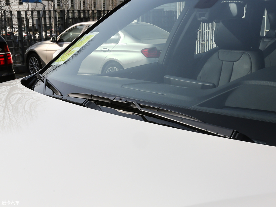 2018RX5(M) xDrive35i M\ӺA