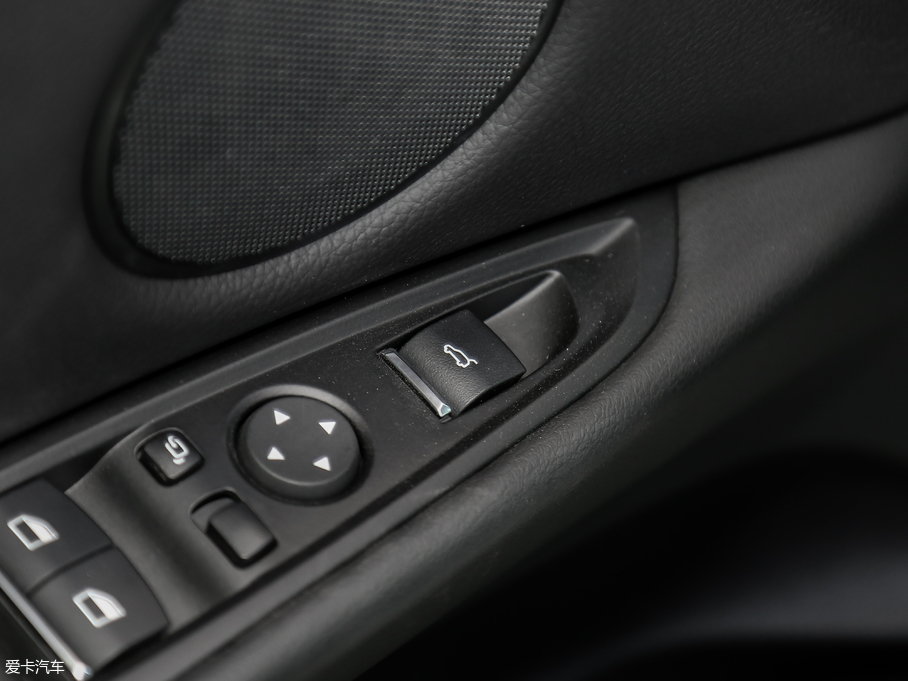 2018RX5(M) xDrive35i M\ӺA