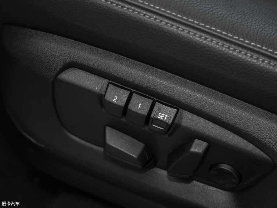 2018RX5(M(jn)) xDrive35i M\(yn)(dng)A