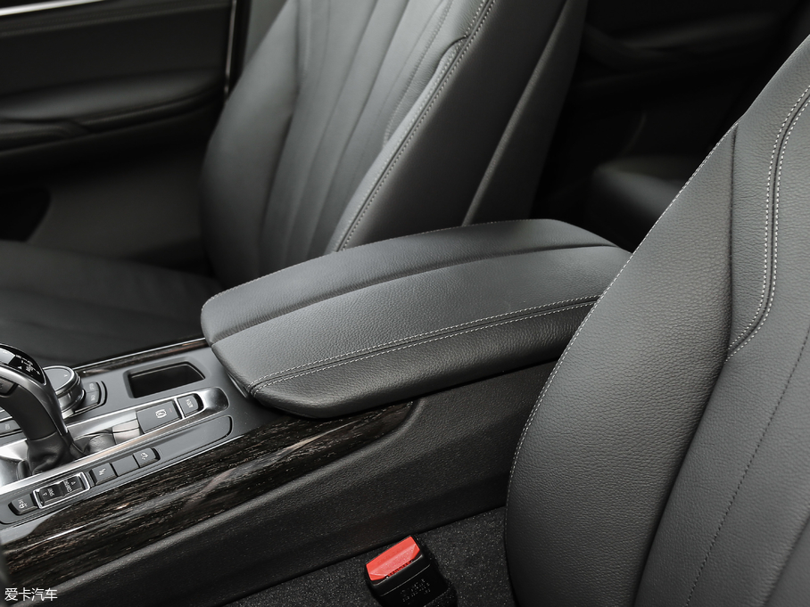 2018RX5(M) xDrive35i M\ӺA