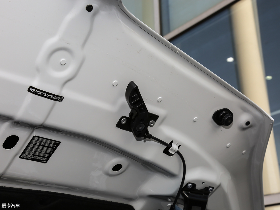 2018RX5(M) xDrive35i M\ӺA