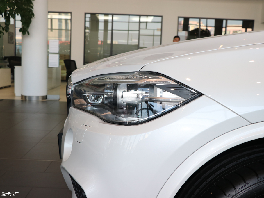 2018RX5(M) xDrive35i M\