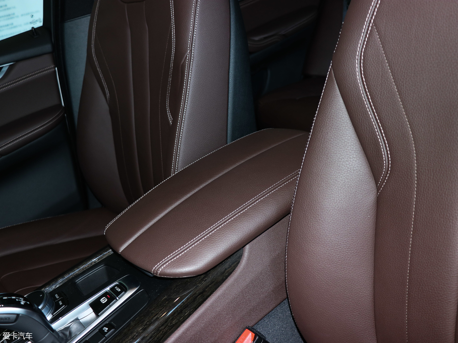 2018RX5(M) xDrive35i M\